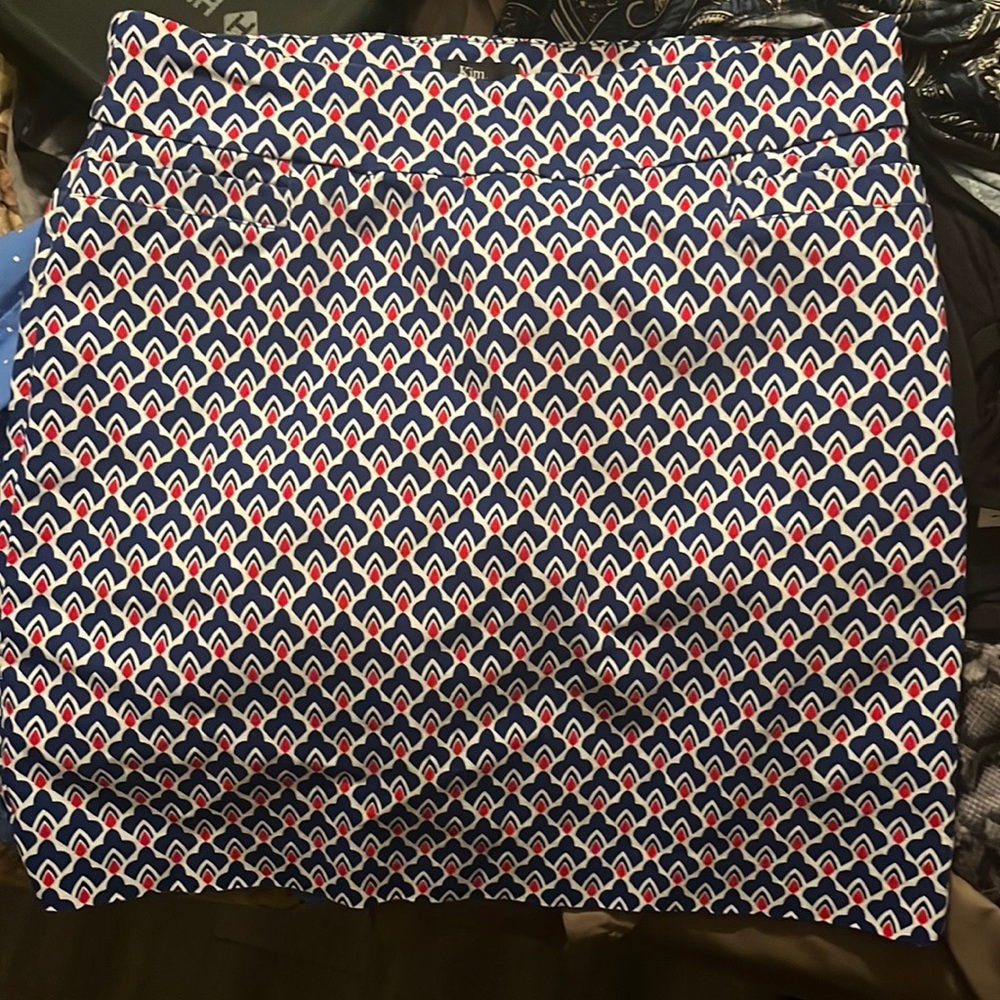 Kim Rogers skort